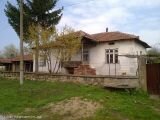 Дешевый сельский дом в районе Враца
