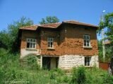 Дом в живописном горном районе Болгарии